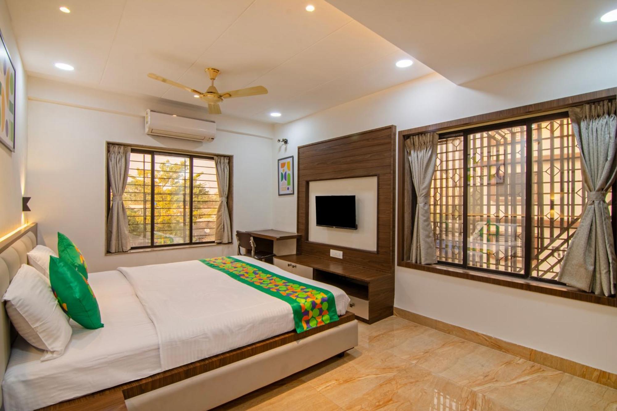 Treebo Petals Banquet & Suites - كولكاتا المظهر الخارجي الصورة
