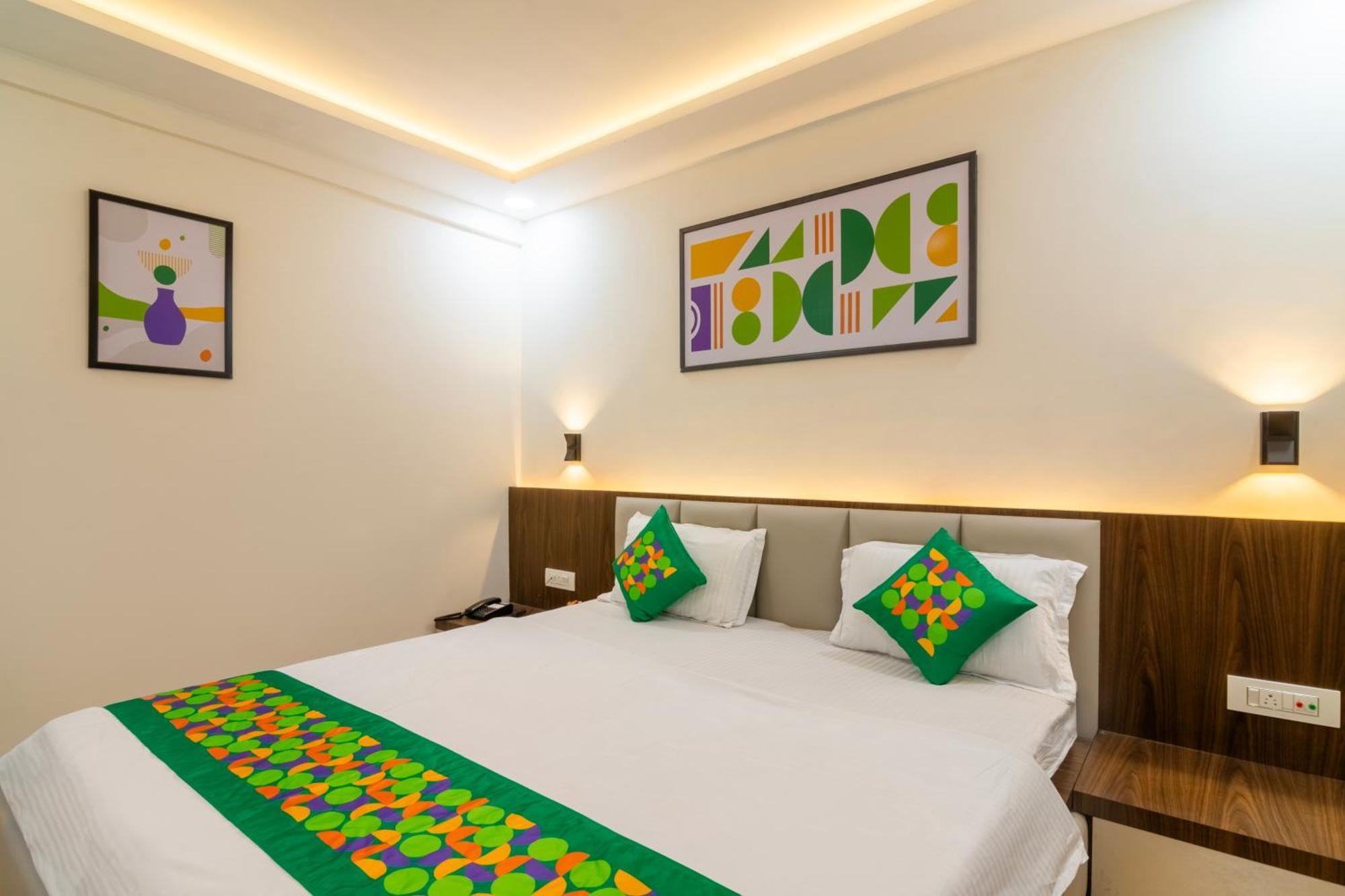 Treebo Petals Banquet & Suites - كولكاتا المظهر الخارجي الصورة